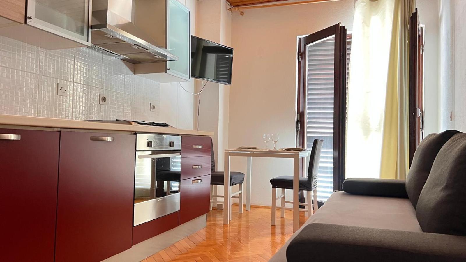 Apartment Kuba Makarska Exterior foto